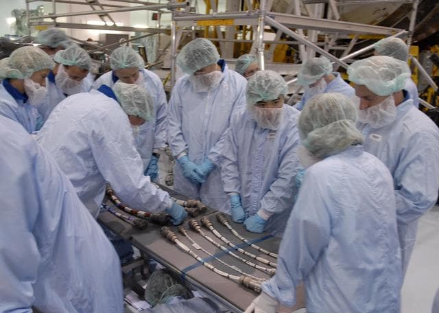 NASA image: KSC-07pd1075