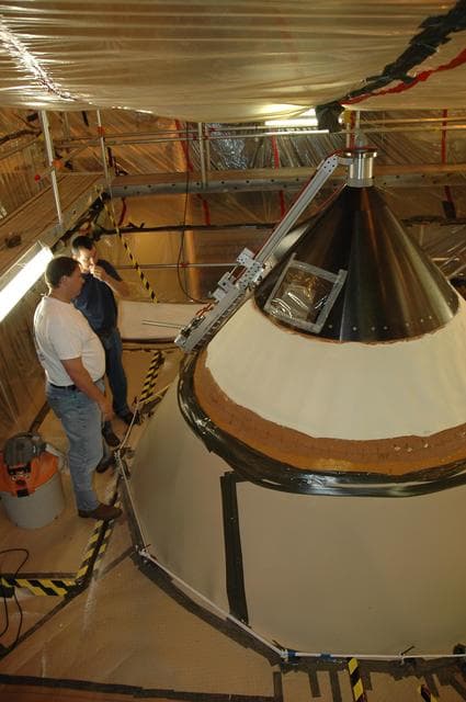 NASA image: KSC-07pd1080