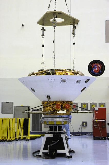 NASA image: KSC-07pd1094