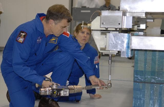 NASA image: KSC-07pd1114