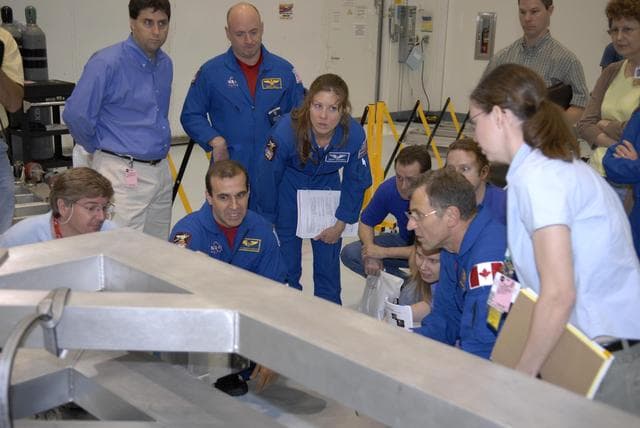 NASA image: KSC-07pd1116