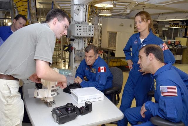 NASA image: KSC-07pd1134