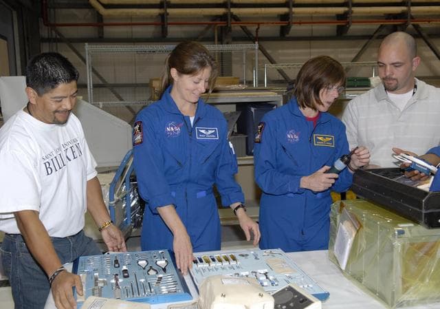 NASA image: KSC-07pd1156