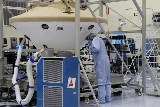 NASA image: KSC-07pd1223