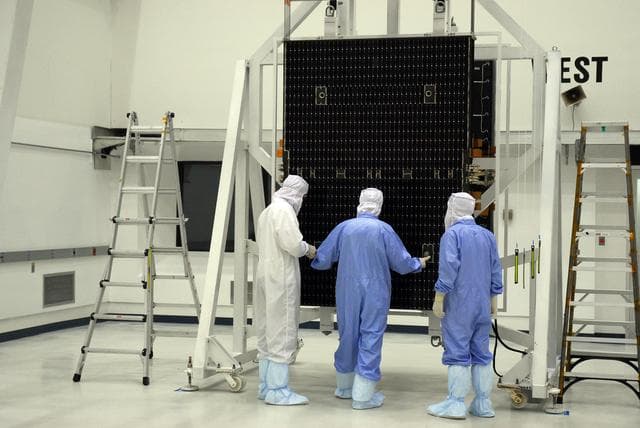 NASA image: KSC-07pd1244