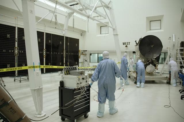 NASA image: KSC-07pd1258