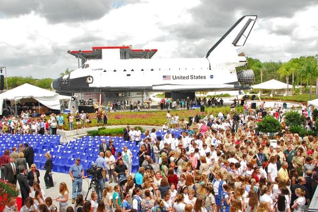 NASA image: KSC-07pd1292