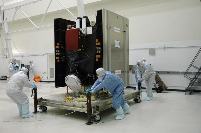 NASA image: KSC-07pd1297