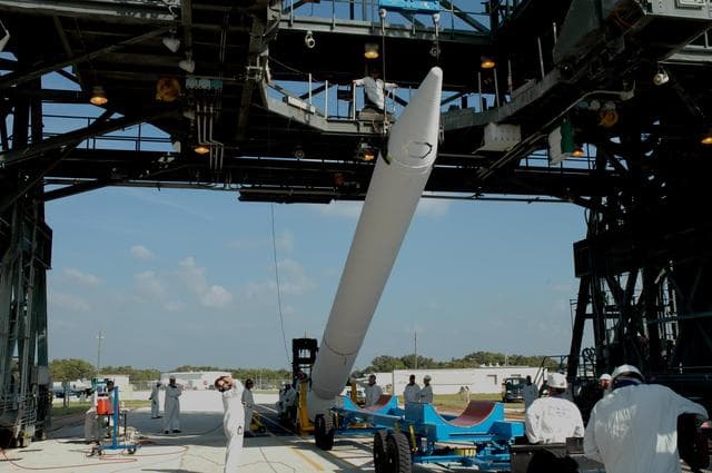 NASA image: KSC-07pd1324