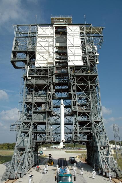 NASA image: KSC-07pd1327