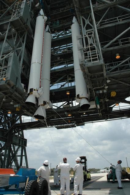 NASA image: KSC-07pd1333