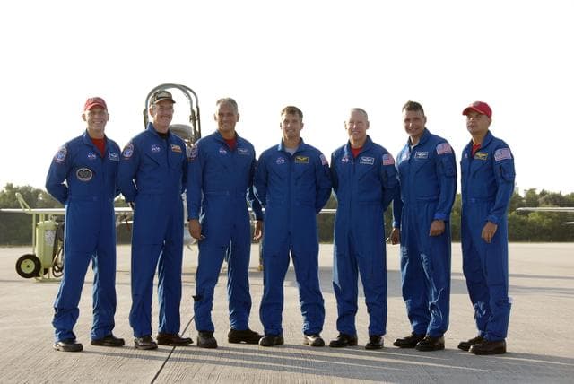 NASA image: KSC-07pd1356