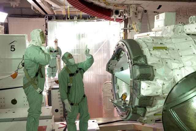 NASA image: KSC-07pd1359