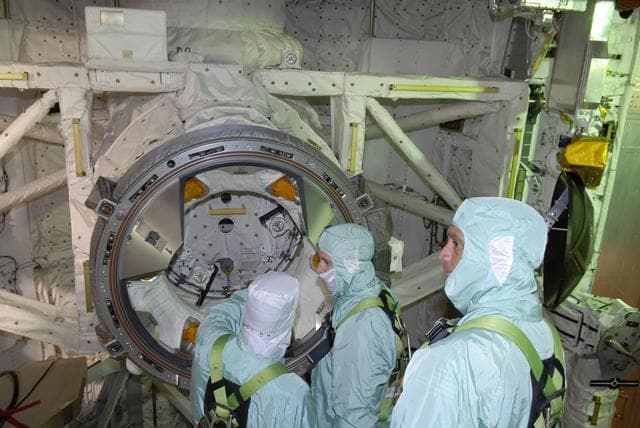 NASA image: KSC-07pd1361