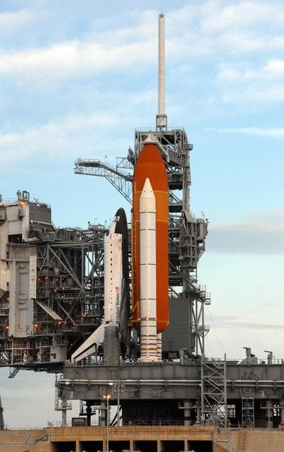NASA image: KSC-07pd1400
