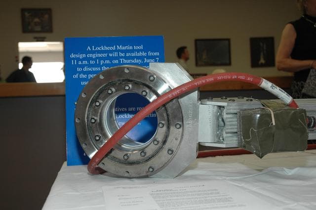 NASA image: KSC-07pd1406