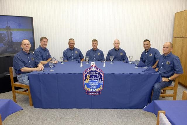 NASA image: KSC-07pd1409