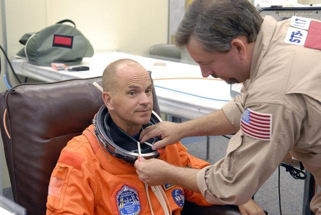 NASA image: KSC-07pd1410