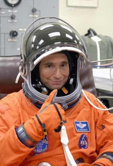 NASA image: KSC-07pd1416