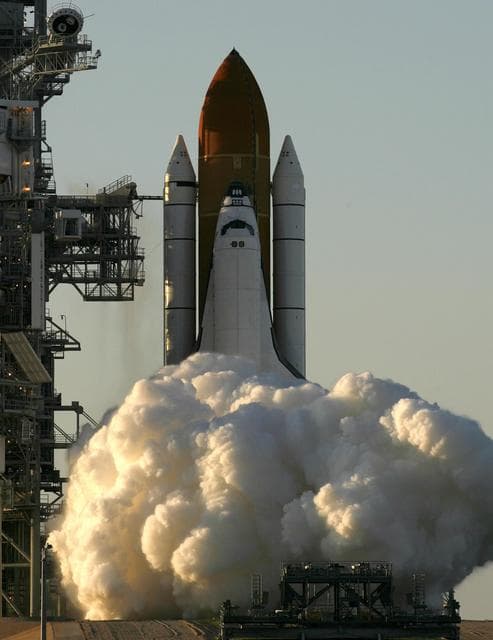 NASA image: KSC-07pd1437