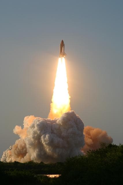 NASA image: KSC-07pd1448