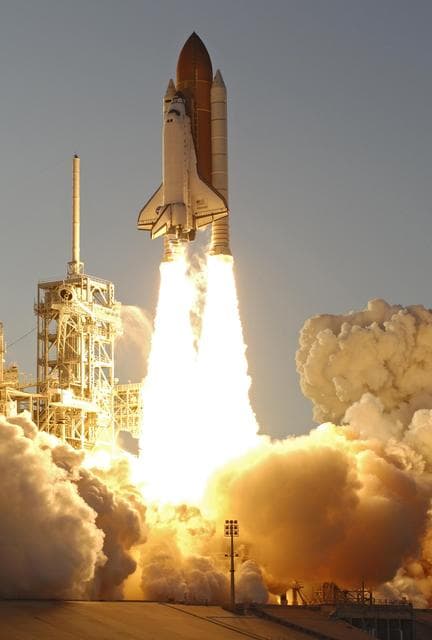 NASA image: KSC-07pd1449