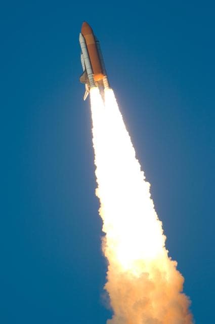 NASA image: KSC-07pd1454