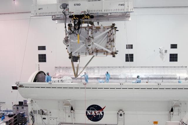 NASA image: KSC-07pd1633