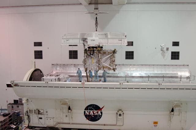 NASA image: KSC-07pd1634