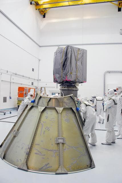 NASA image: KSC-07pd1637