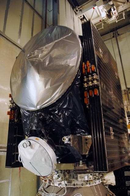 NASA image: KSC-07pd1713