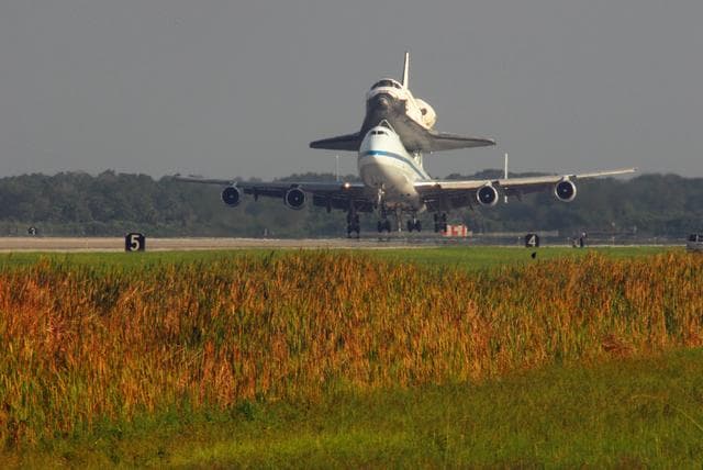 NASA image: KSC-07pd1729