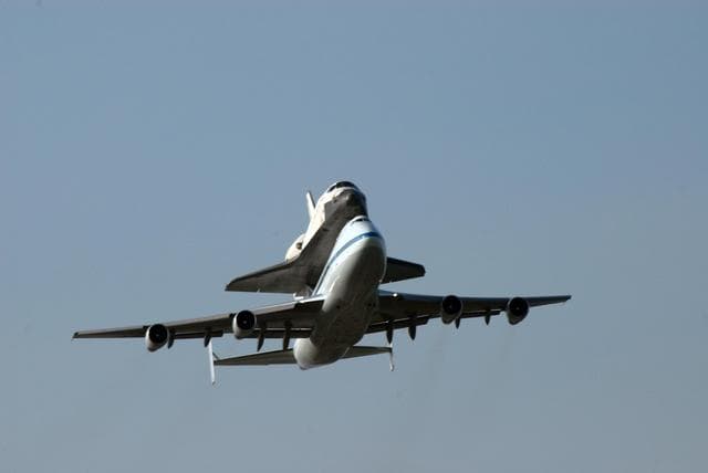 NASA image: KSC-07pd1731