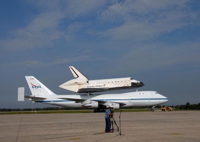 NASA image: KSC-07pd1740