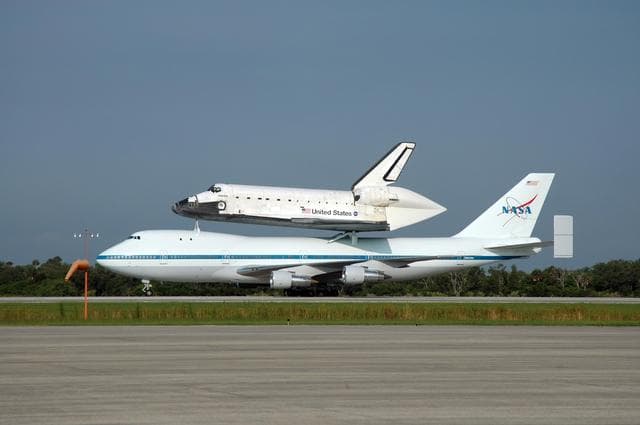 NASA image: KSC-07pd1741