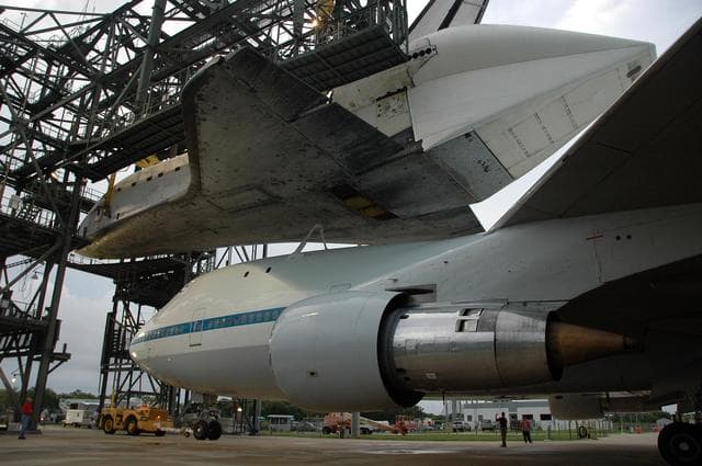 NASA image: KSC-07pd1787