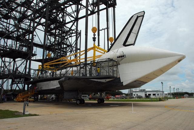 NASA image: KSC-07pd1792