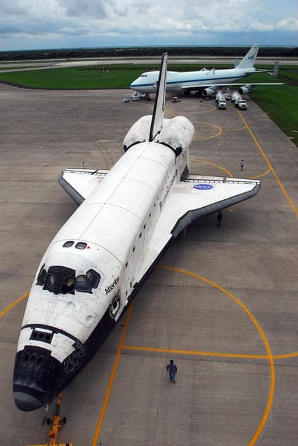 NASA image: KSC-07pd1797