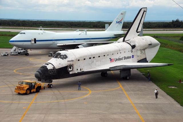 NASA image: KSC-07pd1798
