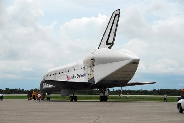 NASA image: KSC-07pd1799