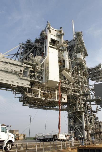 NASA image: KSC-07pd1814