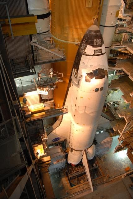 NASA image: KSC-07pd1821