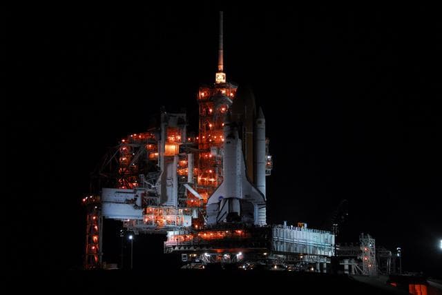 NASA image: KSC-07pd1824