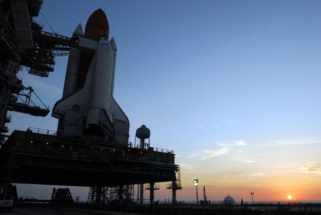 NASA image: KSC-07pd1826