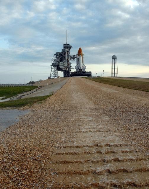 NASA image: KSC-07pd1835