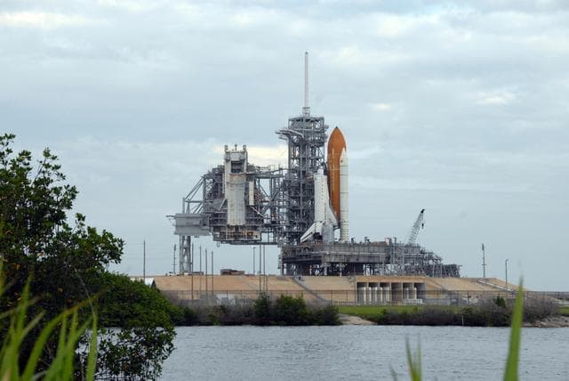 NASA image: KSC-07pd1838