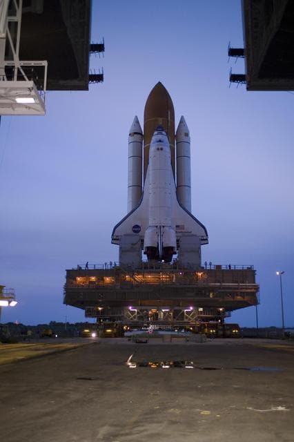 NASA image: KSC-07pd1854