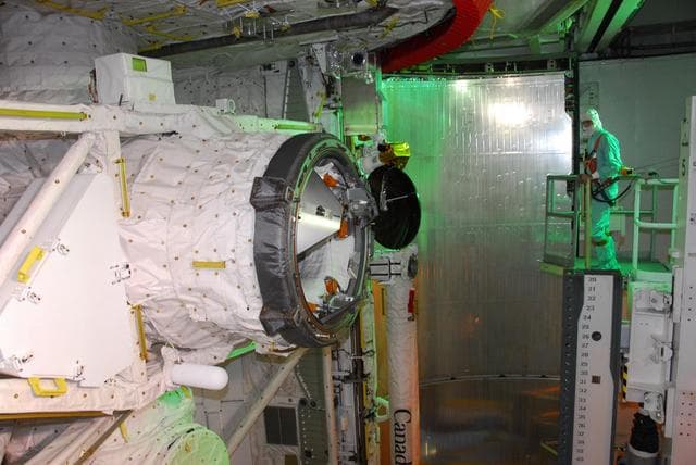 NASA image: KSC-07pd1862