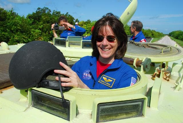 NASA image: KSC-07pd1891