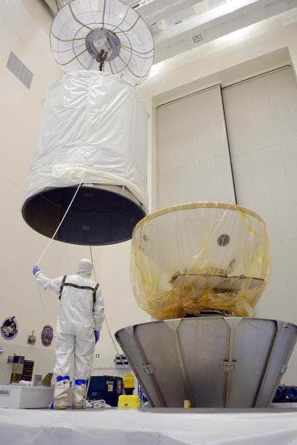 NASA image: KSC-07pd2039